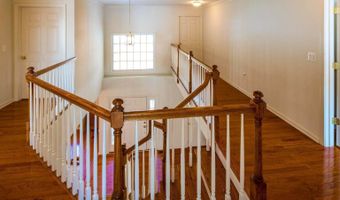 27 Brittany Ct, Atlantic Highlands, NJ 07716
