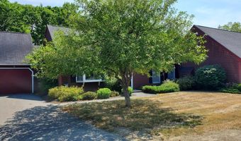 32 Cortland Cir 32, Bangor, ME 04401