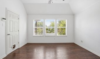 107 Clyde Dr, Aledo, TX 76008