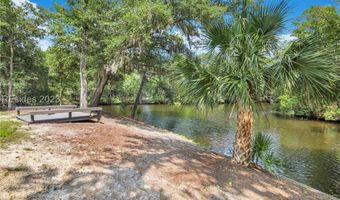 10 Hunt Club Ct, Hilton Head Island, SC 29928