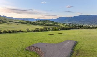 1650 E Nevada St, Ashland, OR 97520