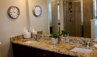 5076 151st St W, Apple Valley, MN 55124