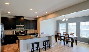 725 Ethridge Pt, Boiling Springs, SC 29316