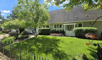 5 A114 N Apple Canyon Rd, Apple River, IL 61001