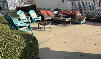 1705 Tyler Ave, Aurora, MO 65605