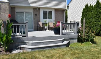 16665 Lakeville Xing, Westfield, IN 46074