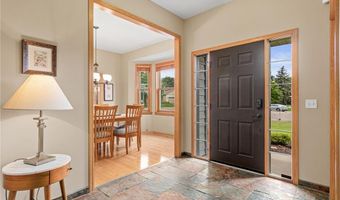 13954 Flagstaff Ct, Apple Valley, MN 55124