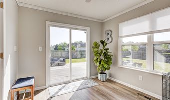 8557 Vyners Ln, Avon, IN 46123