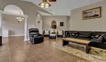 44 Pacifico Dr, Asheville, NC 28806