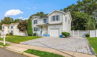 20 Cannonball Dr, Barnegat, NJ 08005