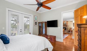 6120 NW 55th St, Bell, FL 32619