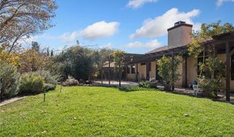 13411 Ivanpah Rd, Apple Valley, CA 92308