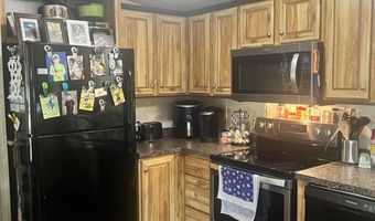 123 Sparrow Dr, Augusta, ME 04330