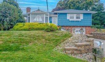 7 Harbor View Dr, Atlantic Highlands, NJ 07716