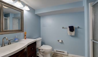 49 Beverly Dr, Avon, CT 06001