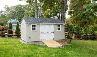 2 Grand St, Alloway, NJ 07422