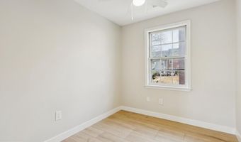 2037 38TH St SE 301, Washington, DC 20020