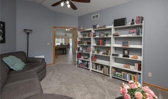 1803 16th St SW, Austin, MN 55912