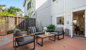 445 Mcdonnel Rd, Alameda, CA 94502