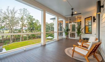 4684 Cedar Island Ct, Awendaw, SC 29429