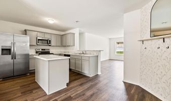 1936 Auburn Hills Dr, Benton, AR 72015