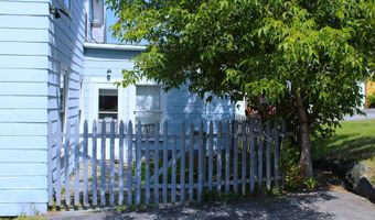 606 Rockingham St, Berlin, NH 03570