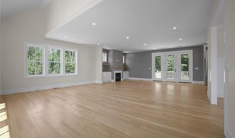 15 Tuscan Ct, Cumberland, RI 02864