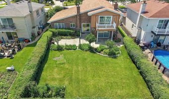 1133 N Thatcher Ln, Addison, IL 60101