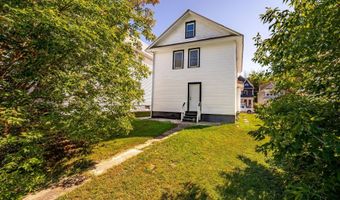24 Slater St, Amsterdam, NY 12010