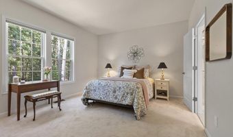 27 Greenside Ln 59, Acton, MA 01720