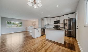 5135 Fairlane Rd, Columbus, OH 43207