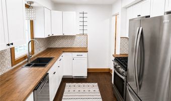 1600 Delia Ave, Akron, OH 44320
