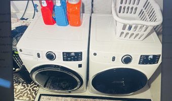 127 W 55TH St, Bayonne, NJ 07002