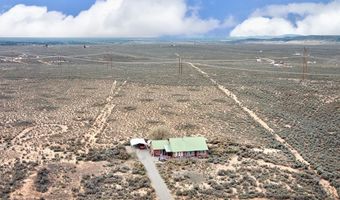 50 Cuatro Ruedas, Carson, NM 87517