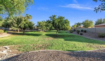 671 W JAHNS Ct, Casa Grande, AZ 85122