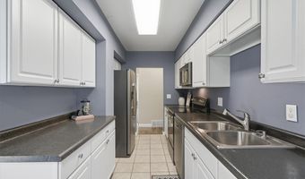 704 Harriet St, Altoona, WI 54720