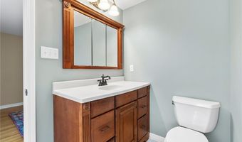 100 Rollingwood St, Amherst, NY 14221