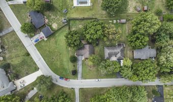 1166 Ledgewood Ln, Avon, IN 46123