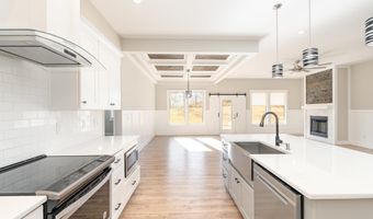 423 Josie Way, Boiling Springs, SC 29316