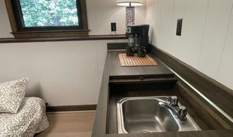8 Wood Dr, Atkinson, NH 03811
