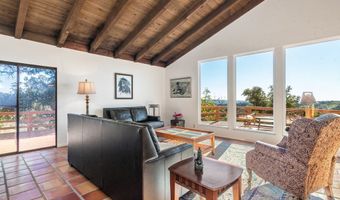 3322 Canonita Dr, Fallbrook, CA 92028