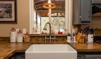 463 Chimney Dr, Bayfield, CO 81122