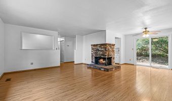 360 Coventry Pl, Ashland, OR 97520
