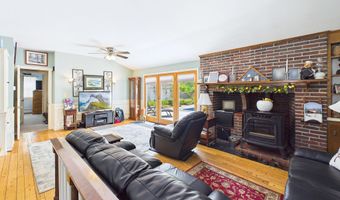 34 Windsor Ave, Augusta, ME 04330