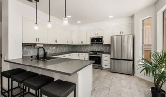 8610 E Silver Rdg, Anaheim, CA 92808