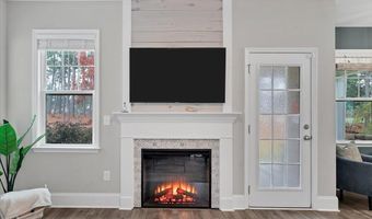 138 Warren Lake Rd, Aberdeen, NC 28315