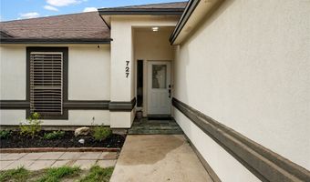 727 W Johnson Ave, Aransas Pass, TX 78336