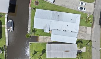 855 Dove Blvd, Bay St. Louis, MS 39520