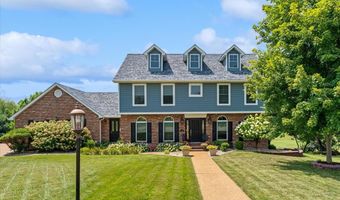 18 Woodland Hills Ct, Alton, IL 62002