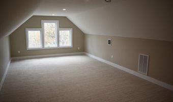 101 Lindbergh Cir, Albrightsville, PA 18210